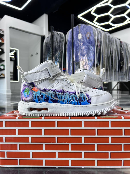 Air Force 1 Mid x Off White "Graffiti" Used Size 9.5