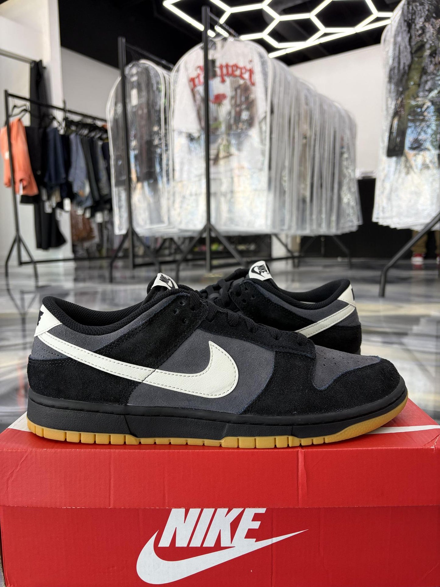 Nike Dunk Low "Black Gum" Used Size 11.5