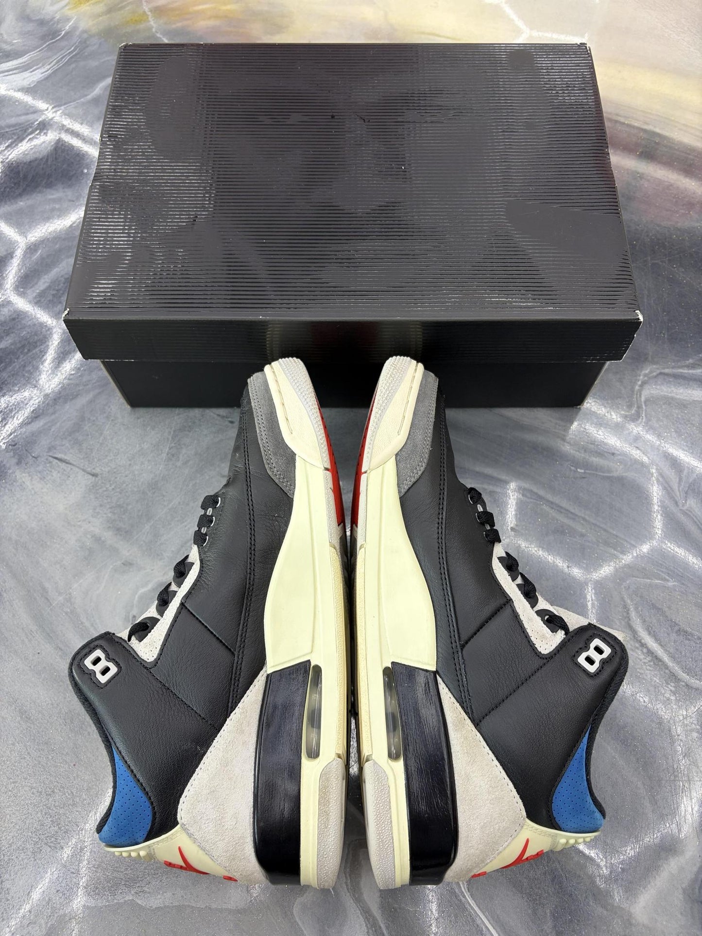 Jordan 3 "Rare Air" Used Size 9.5