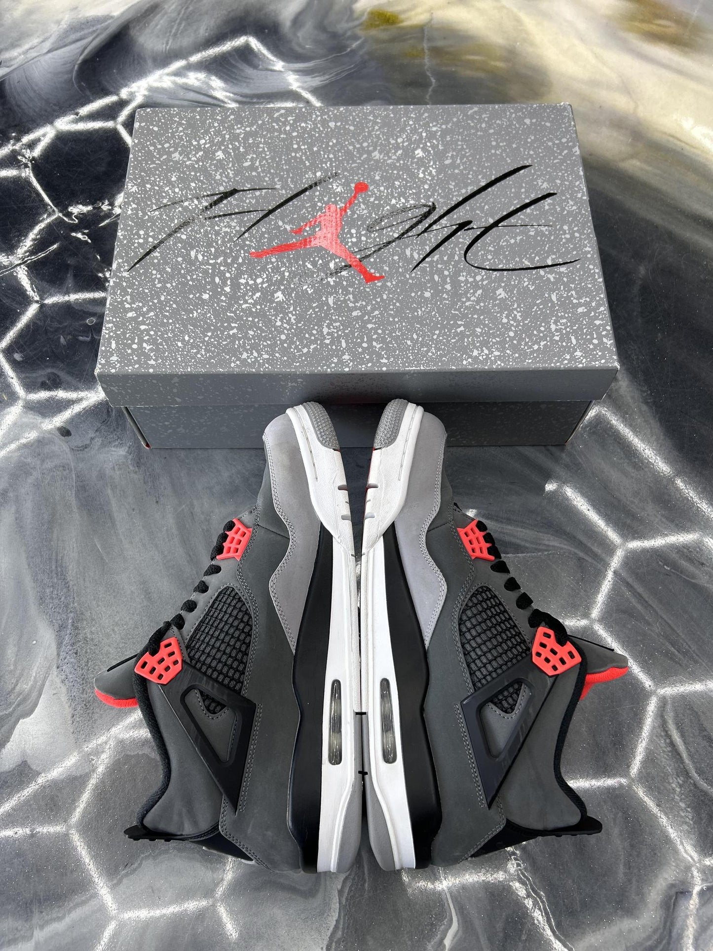 Jordan 4 "Infrared" Used Size 11