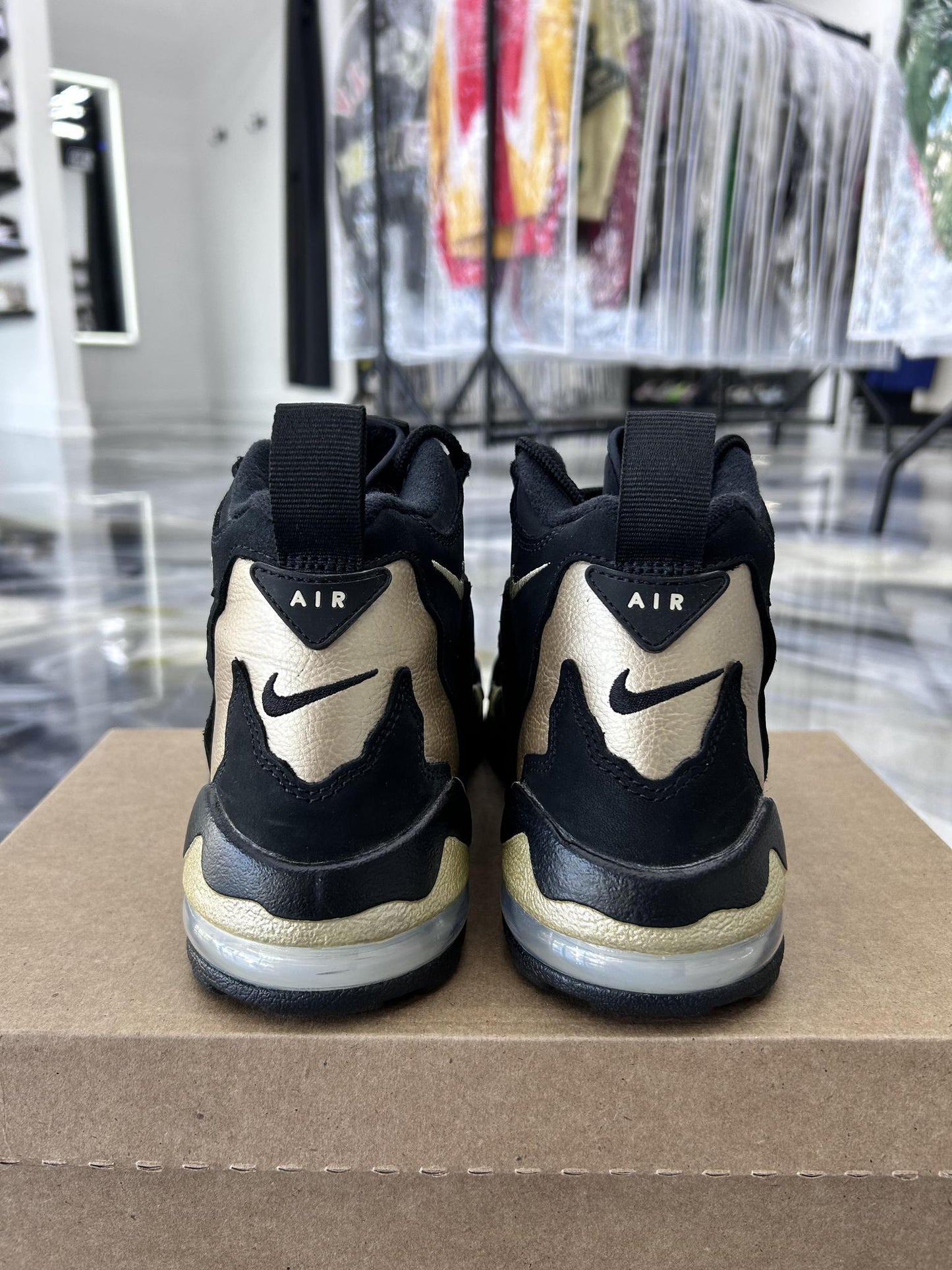 Nike Air DT Max '96 "Black Gold" Used Size 9
