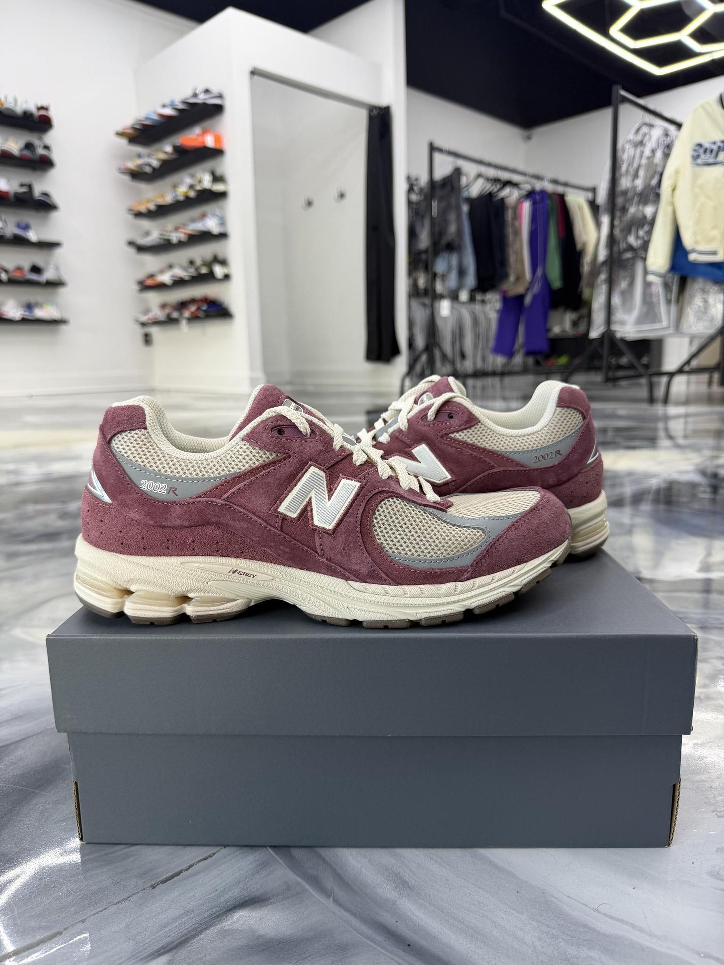 New Balance 2002R "Burgundy" Size 9