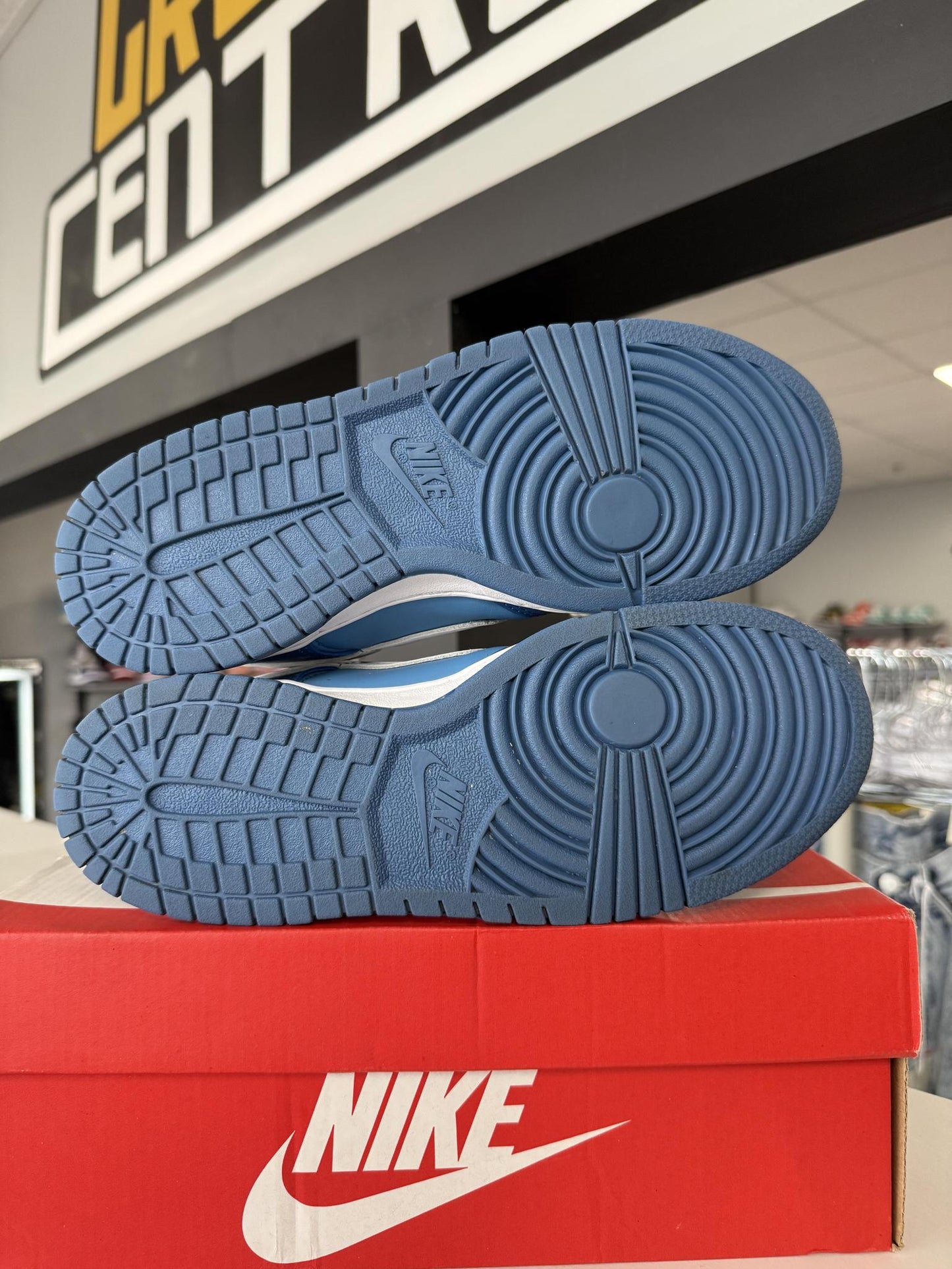 Nike Dunk Low "Marina Blue" Used Size 6.5Y/8W