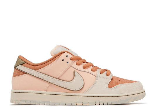 Nike SB Dunk Low "Trocadéro Gardens"