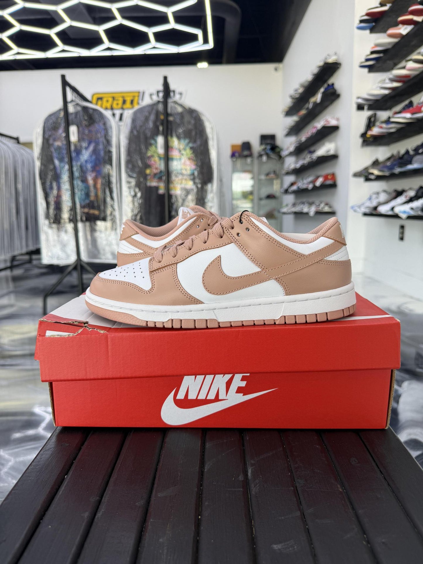 Nike Dunk Low "Rose Whisper" Used Size 7.5