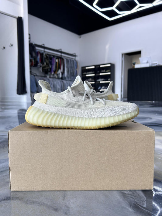 Yeezy 350 "Light" Used Size 7.5