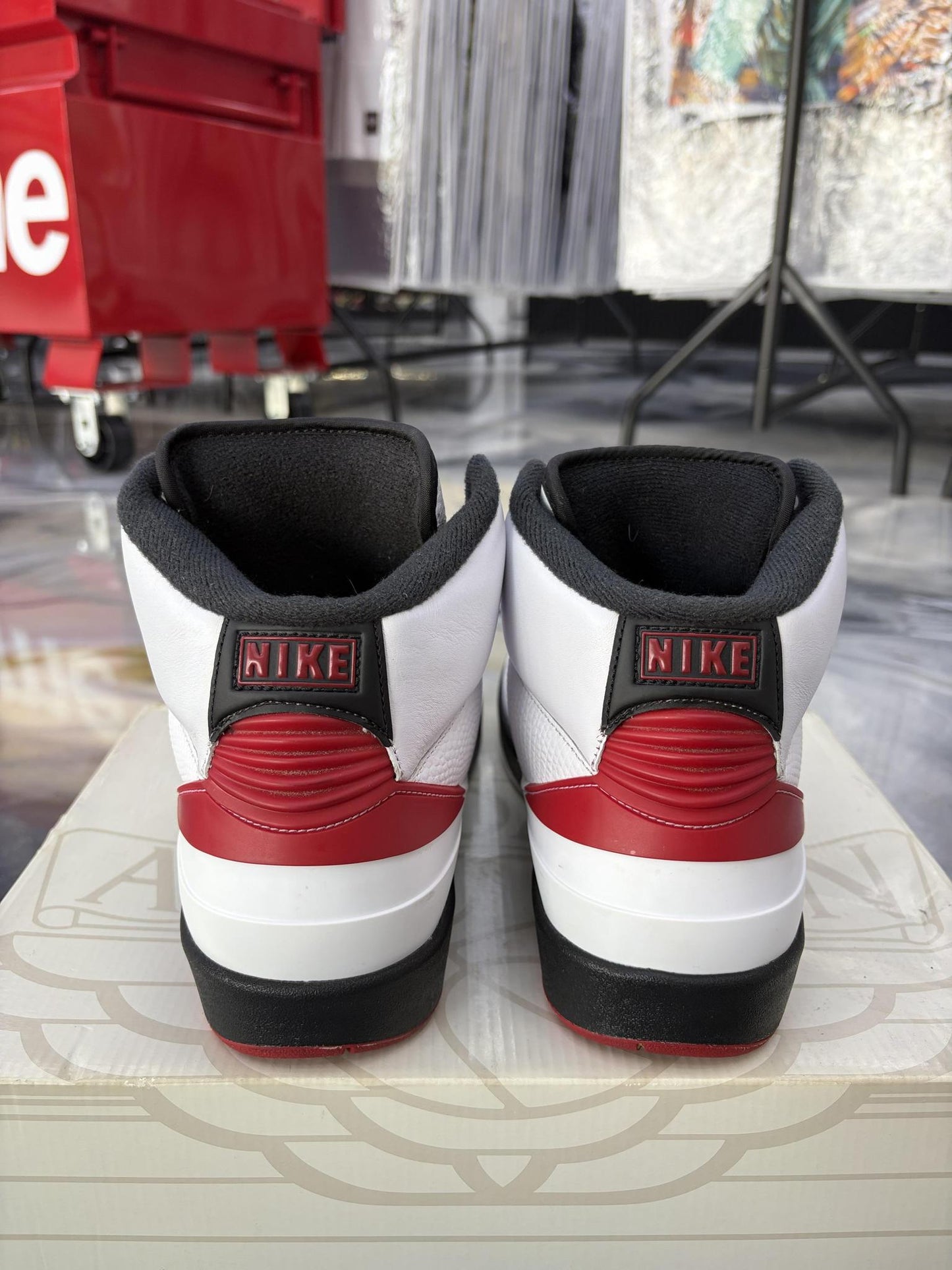 Jordan 2 "Chicago" Used Size 10.5