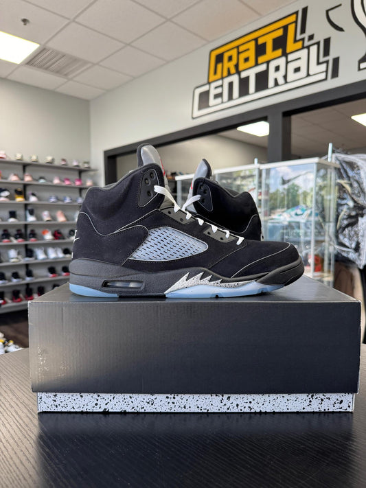 Jordan 5 "Metallic Reimagined" Used