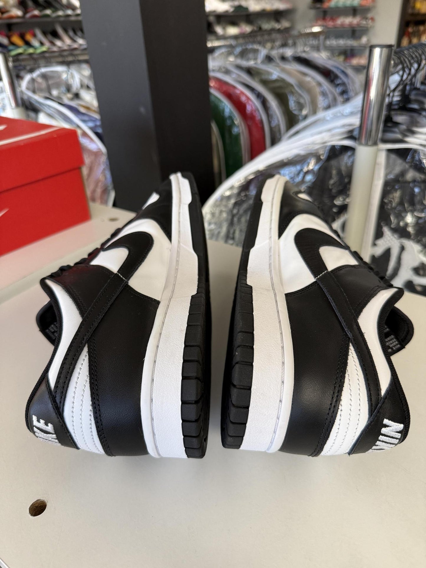 Dunk Low "Panda" Used Size 10.5