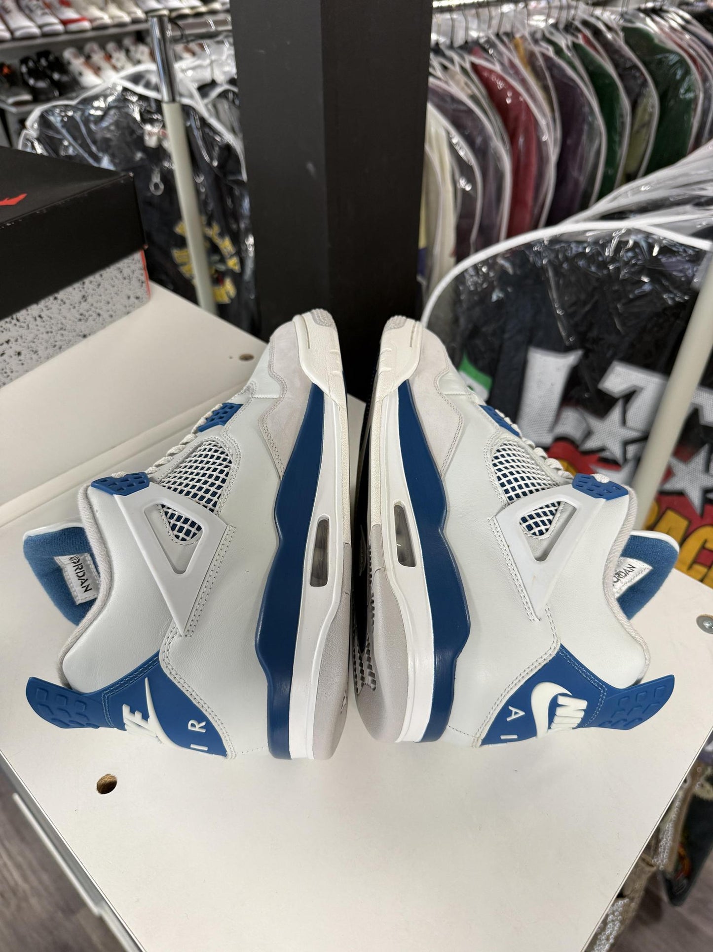 Jordan 4 "Military Blue" Used Size 11