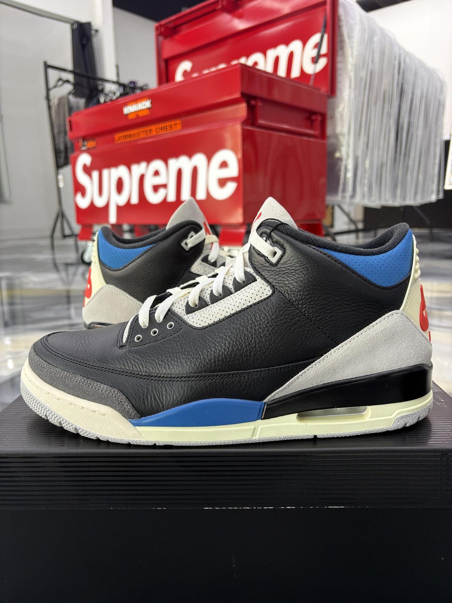 Jordan 3 "Rare Air" Used Size 13