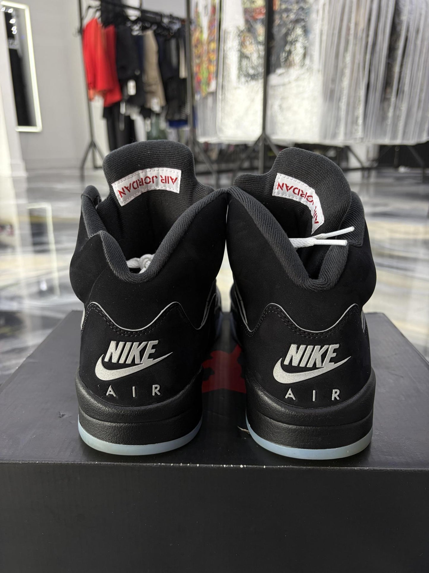 Jordan 5 "Metallic" Used Size 9.5