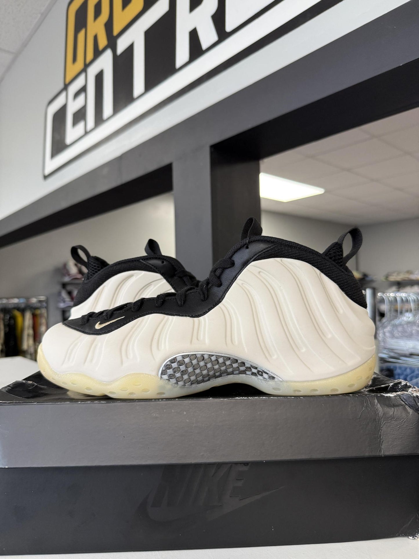 Foamposite "Orewood Brown" Used Size 9.5
