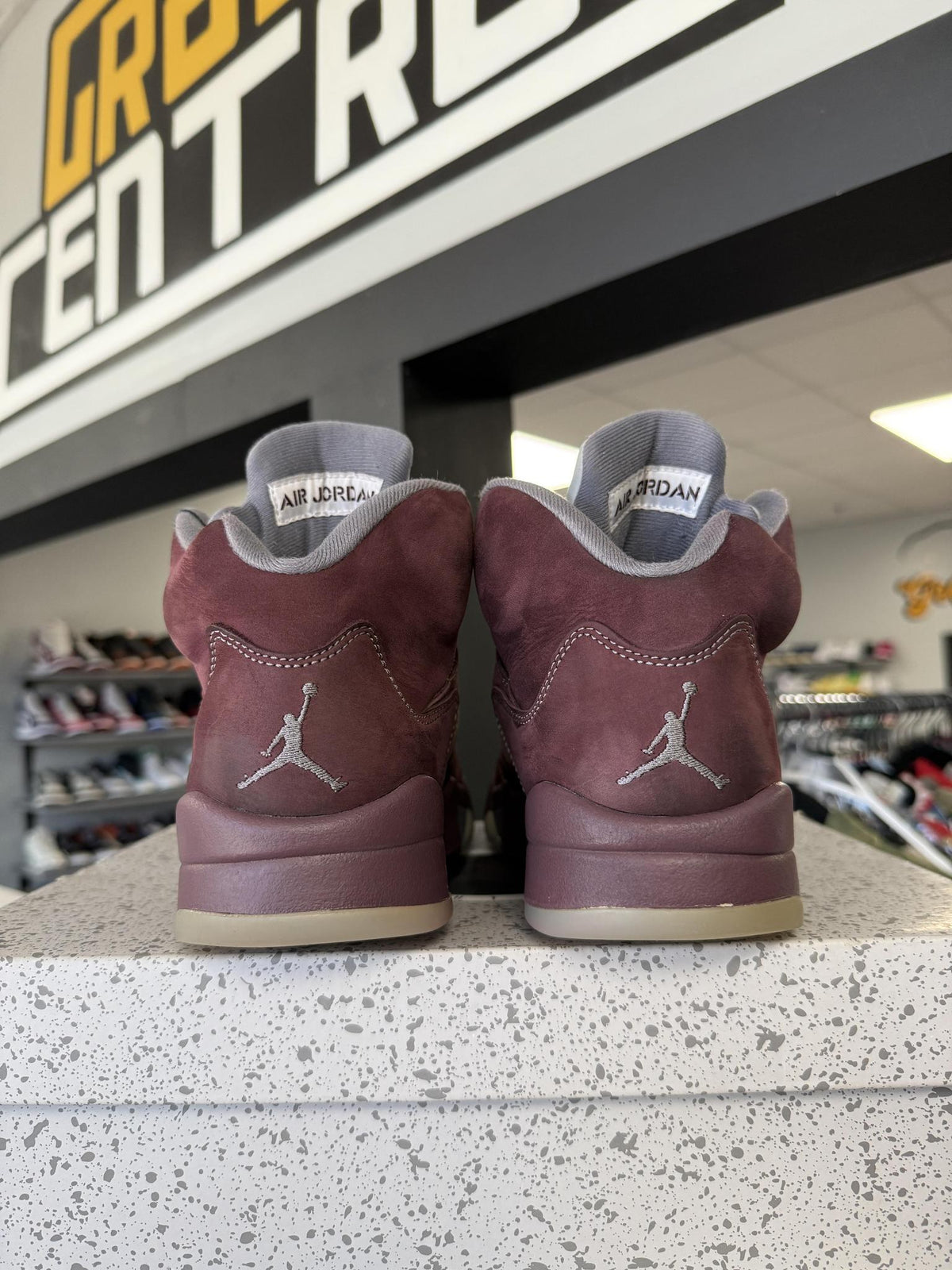 Jordan 5 "Burgundy" Used Size 9