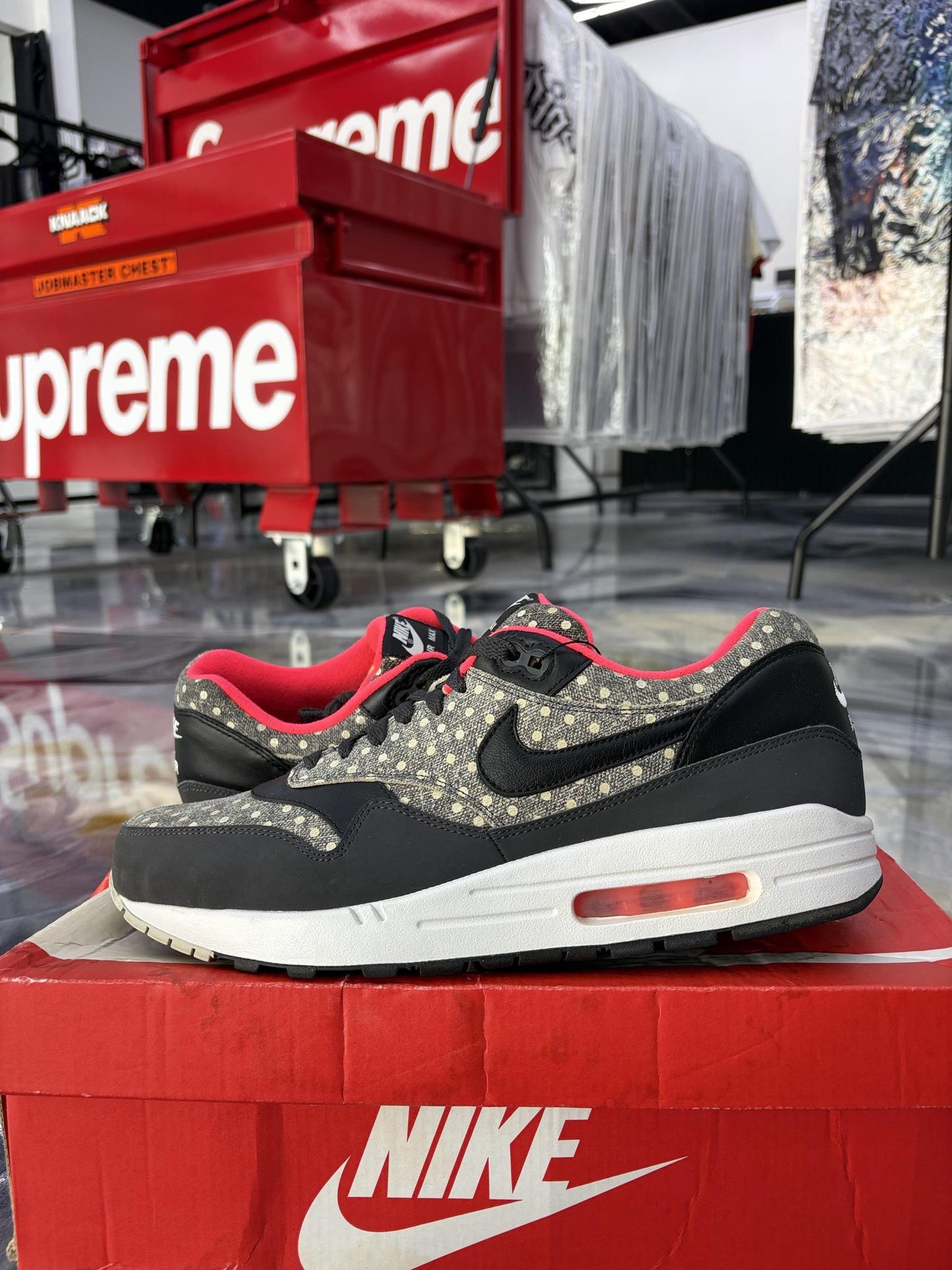 Nike Air Max 1 "Polka Dot" Used Size 12