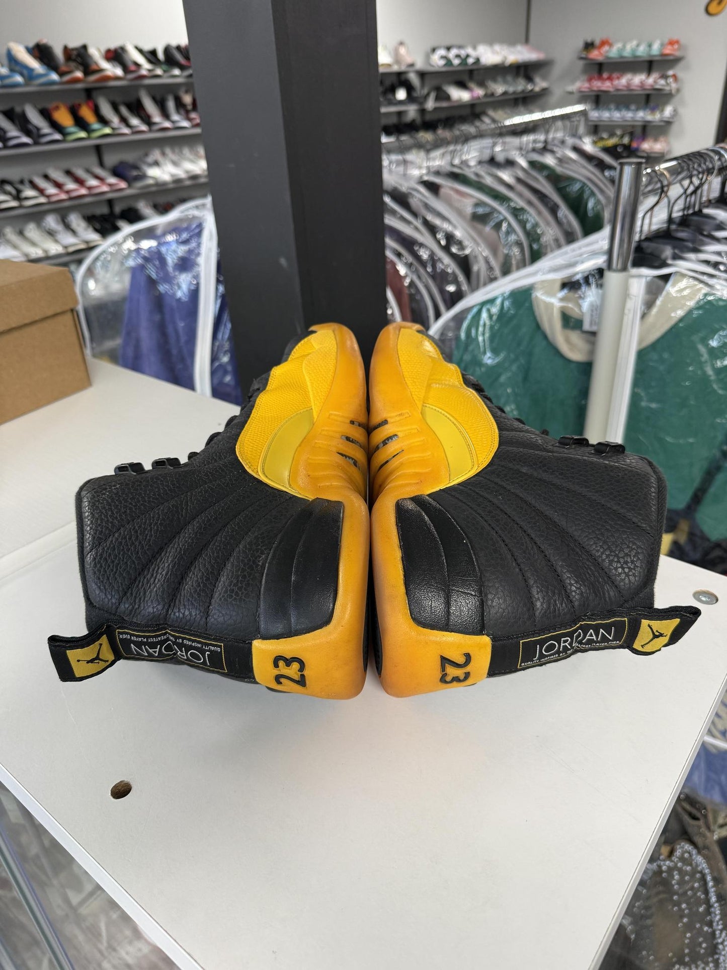 Jordan 12 "University Gold" Used Size 13