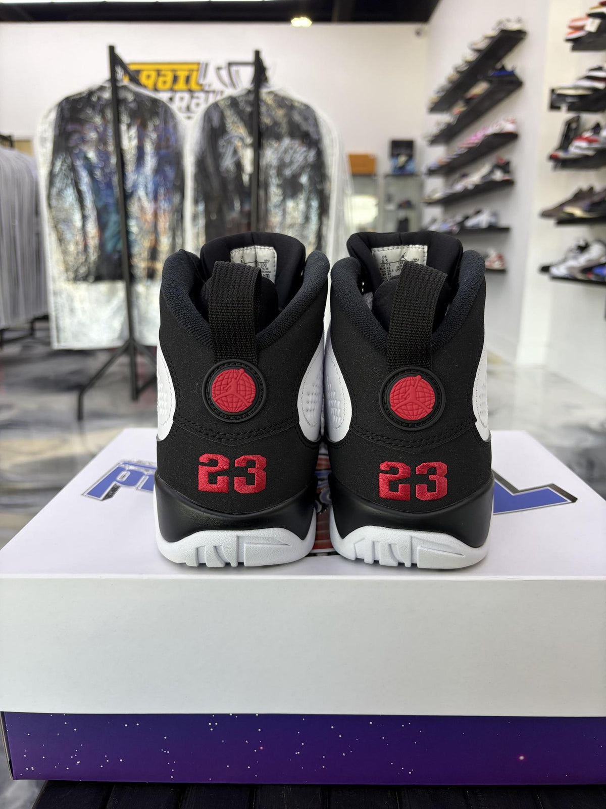 Jordan 9 "Space Jam" Used Size 8.5