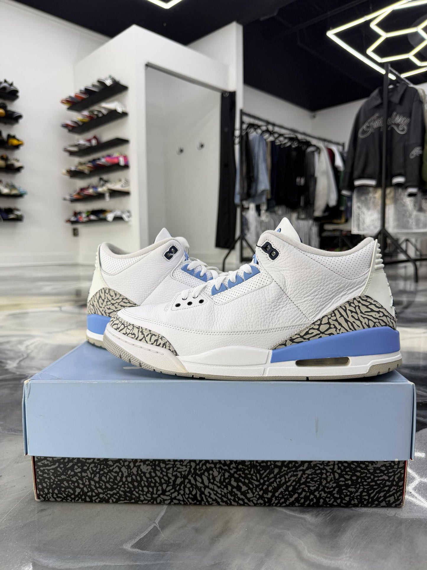 Jordan 3 UNC Used Size 13