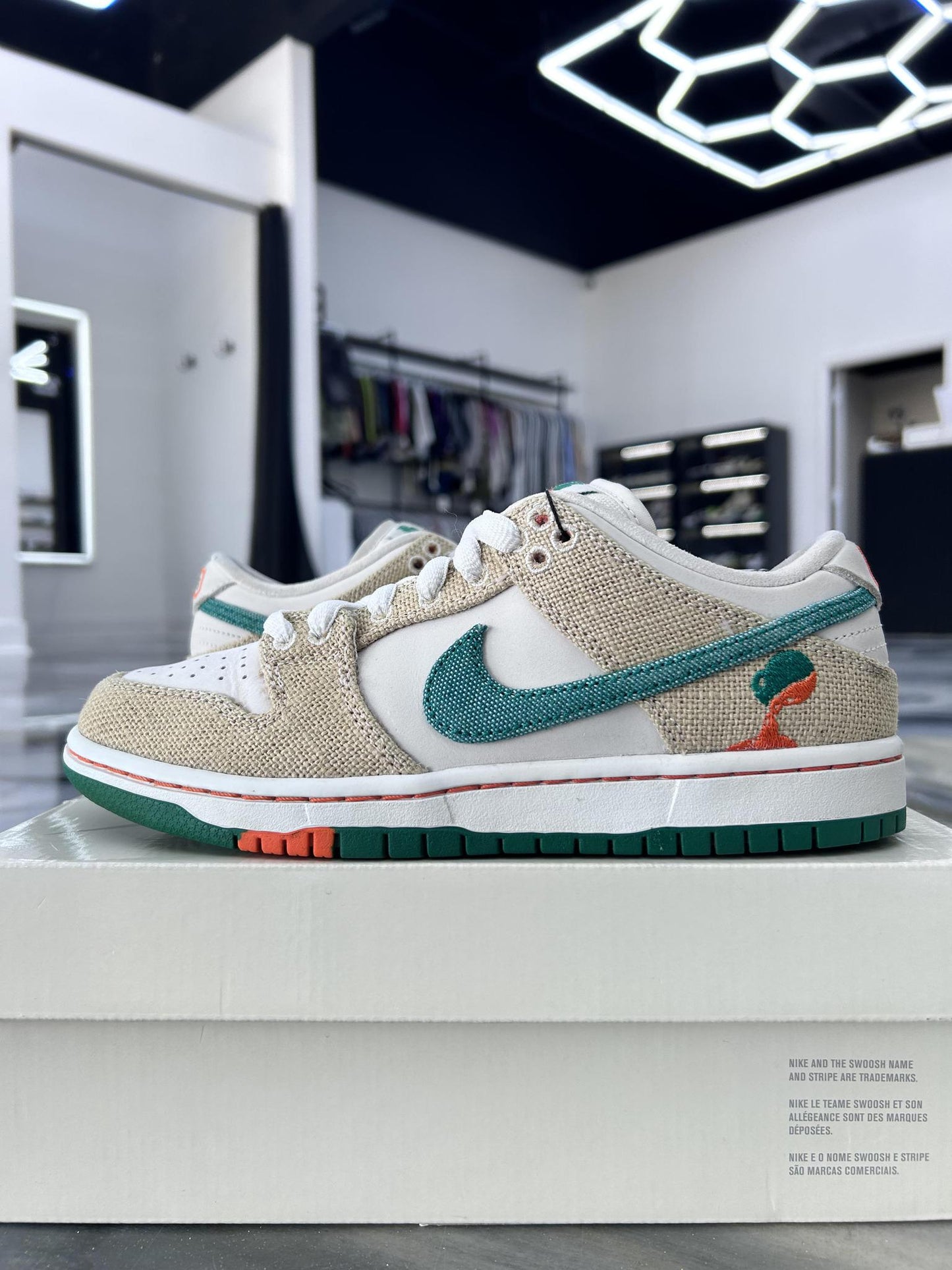 Nike Dunk Low "Jarritos" Used Size 6Y/7.5W