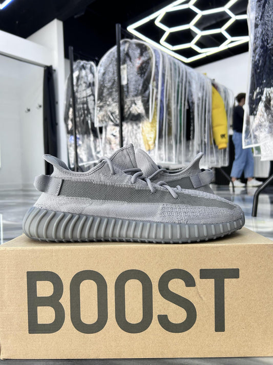 Yeezy 350 V3 "Steel Grey" Used Size 12.5