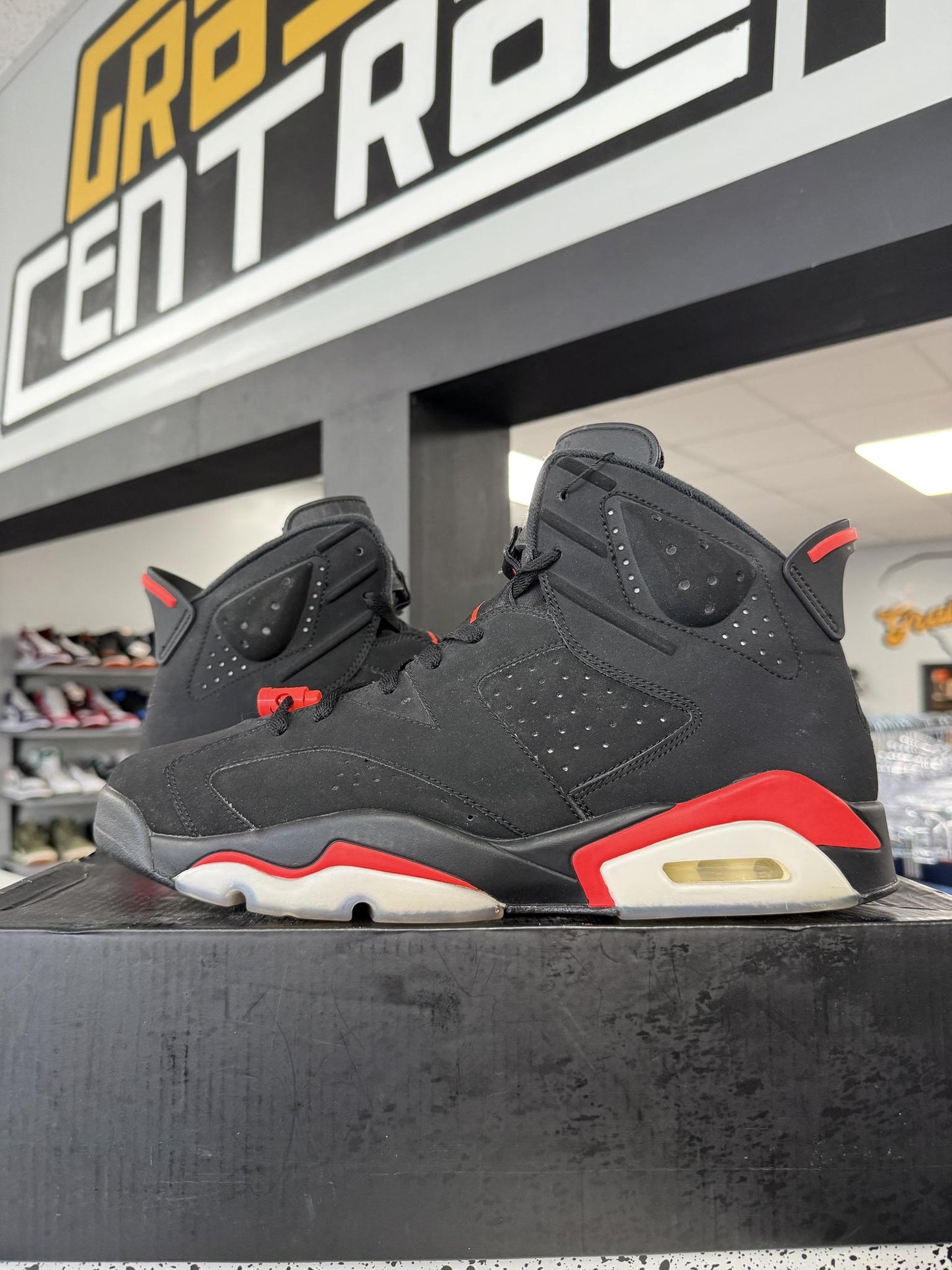 Jordan 6 "Infrared" Used Size 12