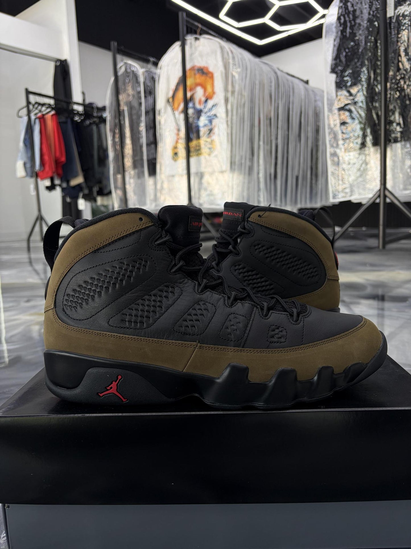 Jordan 9 "Olive" Used Size 13