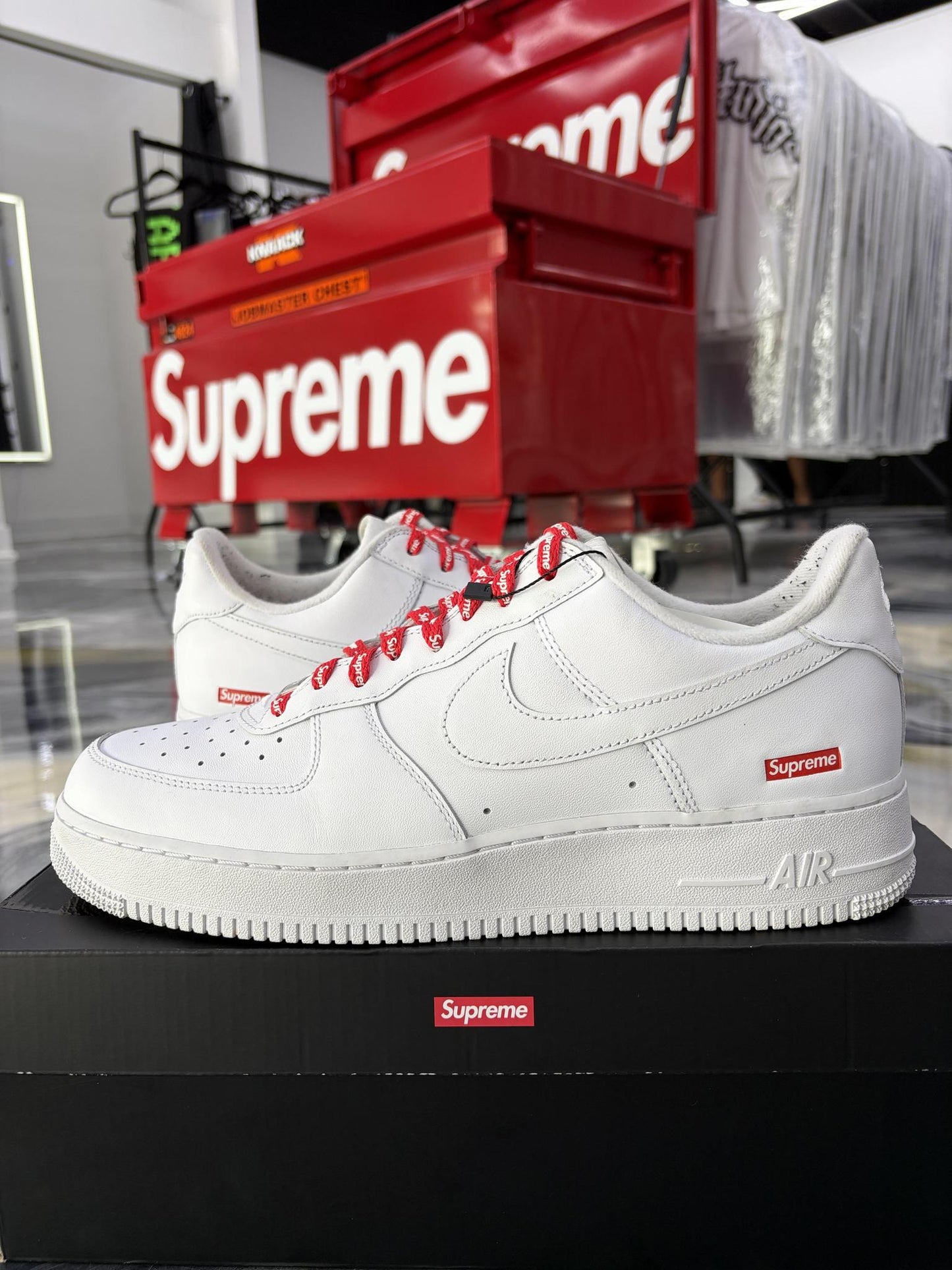 Supreme Air Force 1 Low "White" Used Size 12
