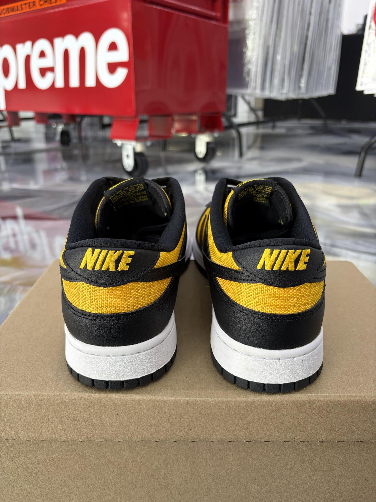 Nike Dunk Low "Reverse Goldenrod" Used Size 12