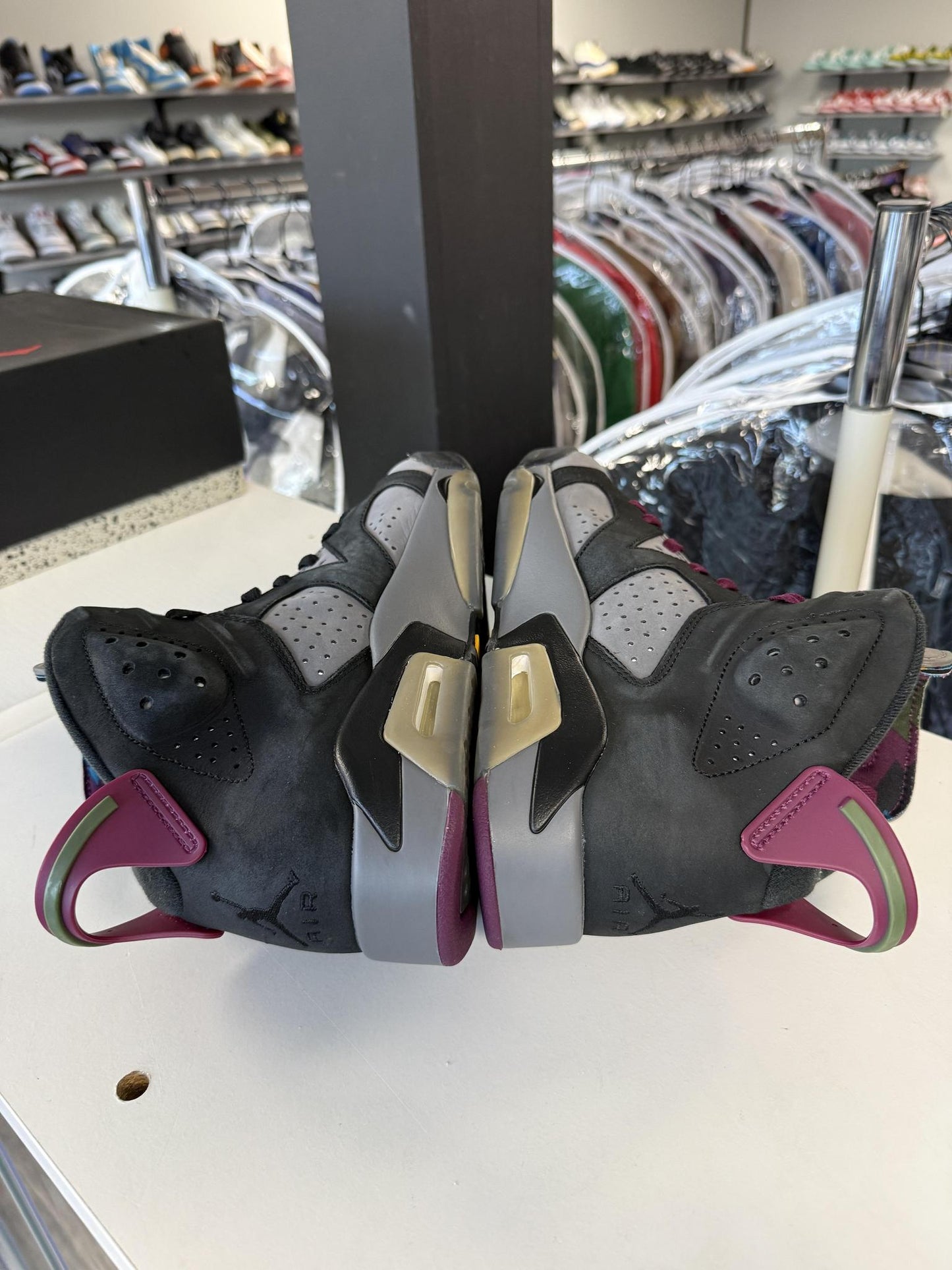 Jordan 6 "Bordeaux" Used Size 8