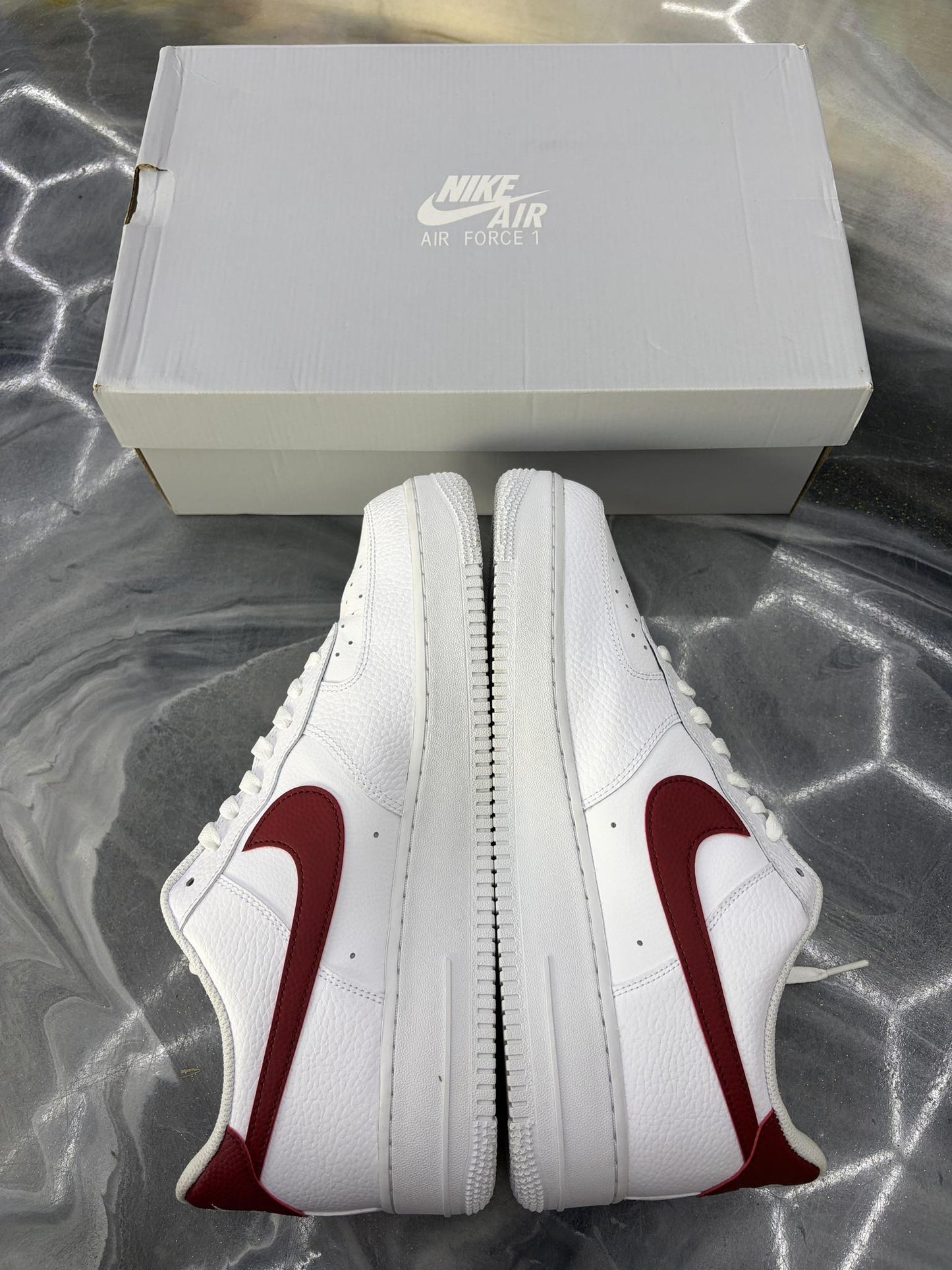 Nike Air Force 1 Low "White Red" Used Size 12