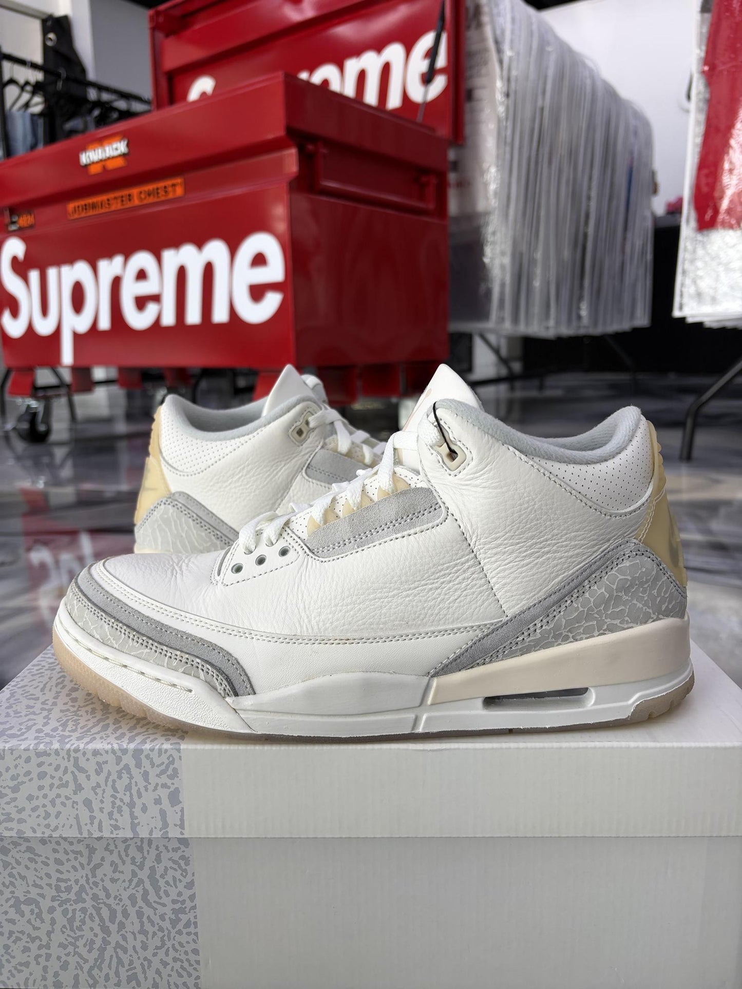Jordan 3 "Craft Ivory" Used Size 11
