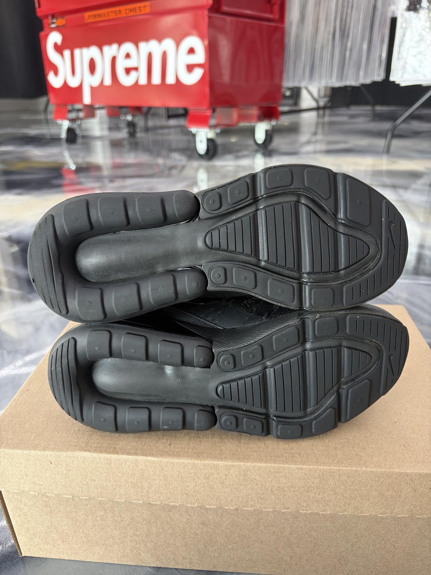 Nike Air Max 270 "Black" Used Size 4Y/5.5W
