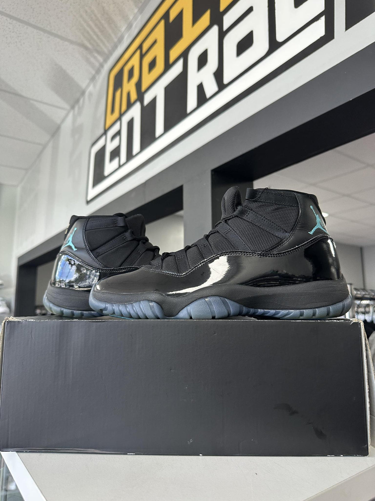 Jordan 11 Gamma Used