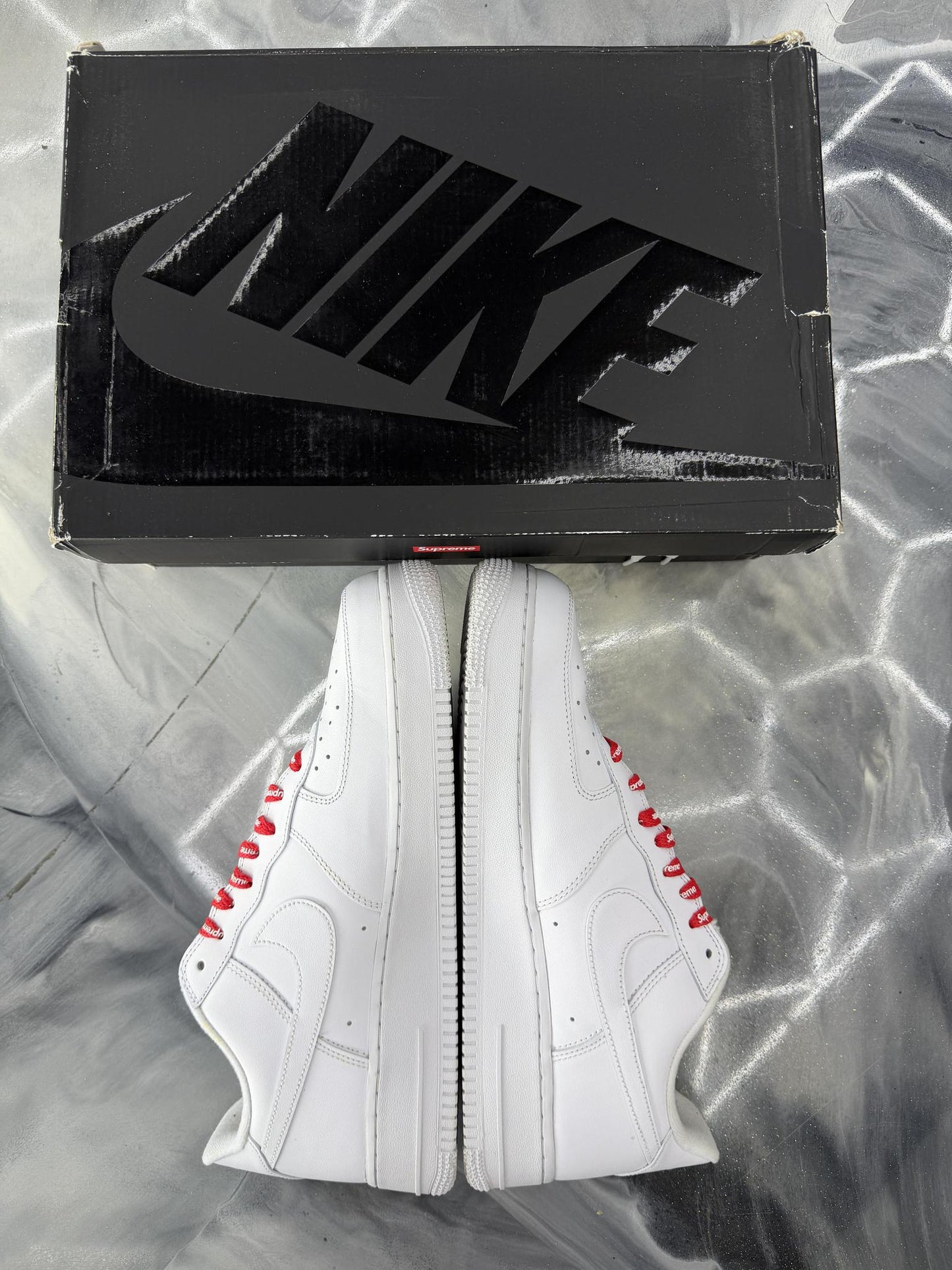 Nike Air Force One Low Supreme Used Size 12