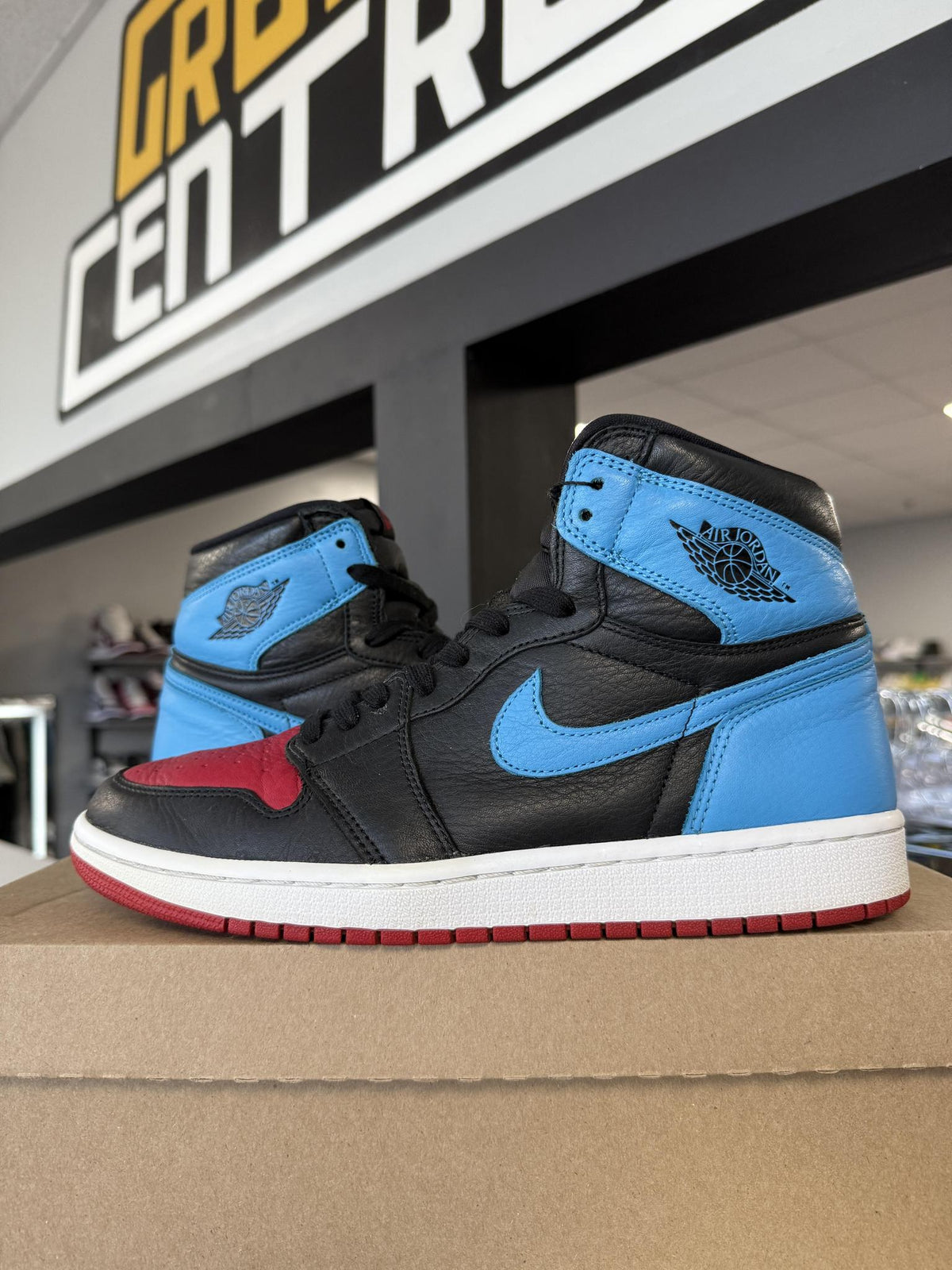 Jordan 1 "Unc to Chicago" Used Size 10.5