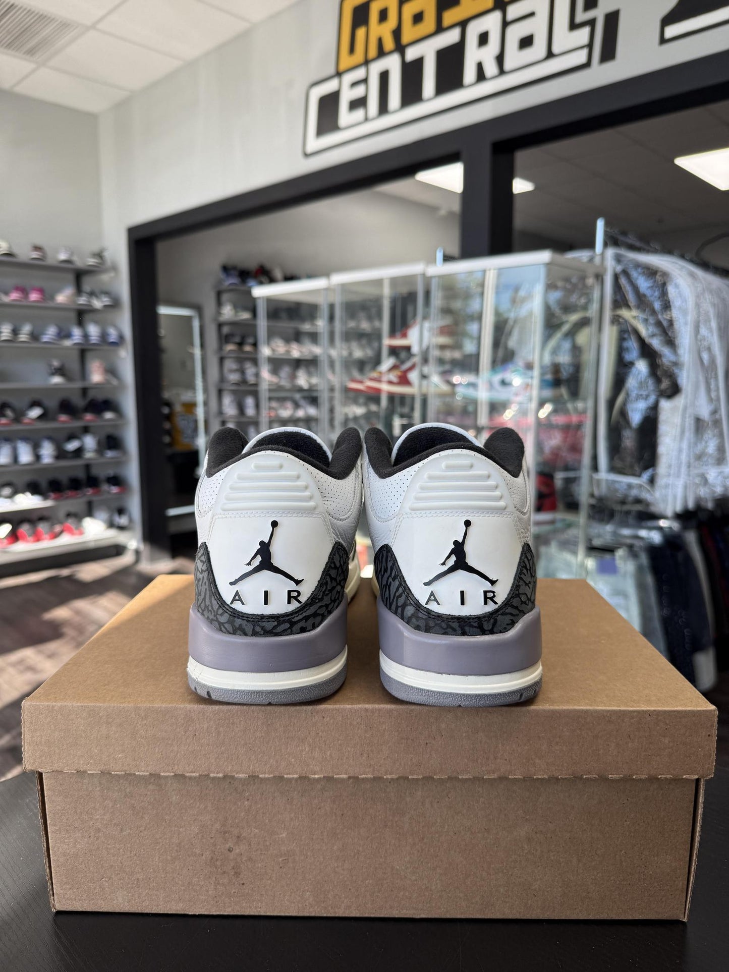Jordan 3 "Grey Cement" Used Size 9.5