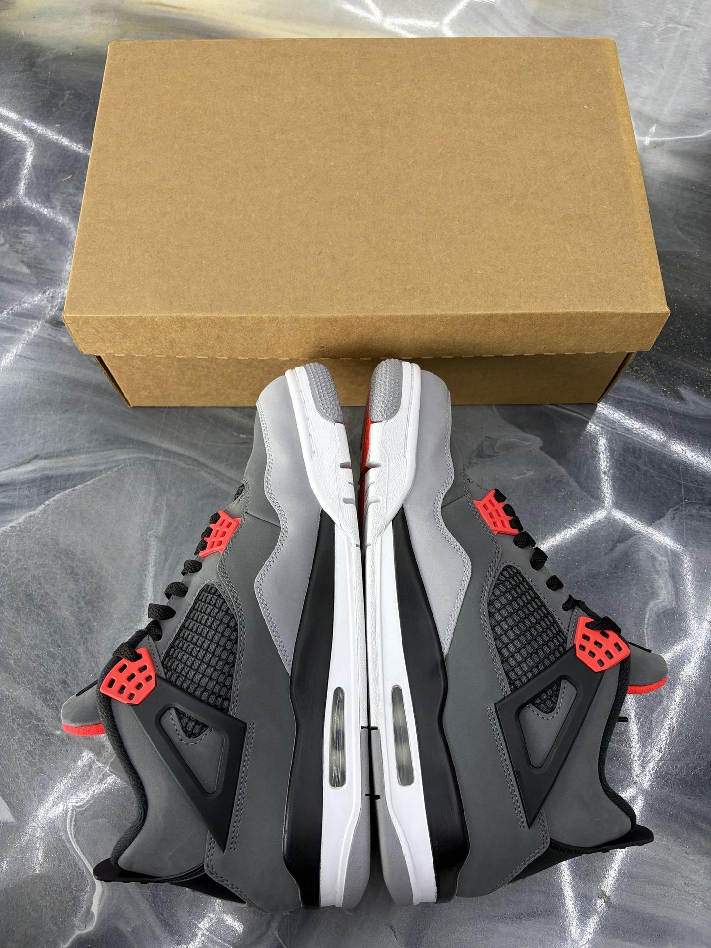 Jordan 4 "Infrared" Used Size 11