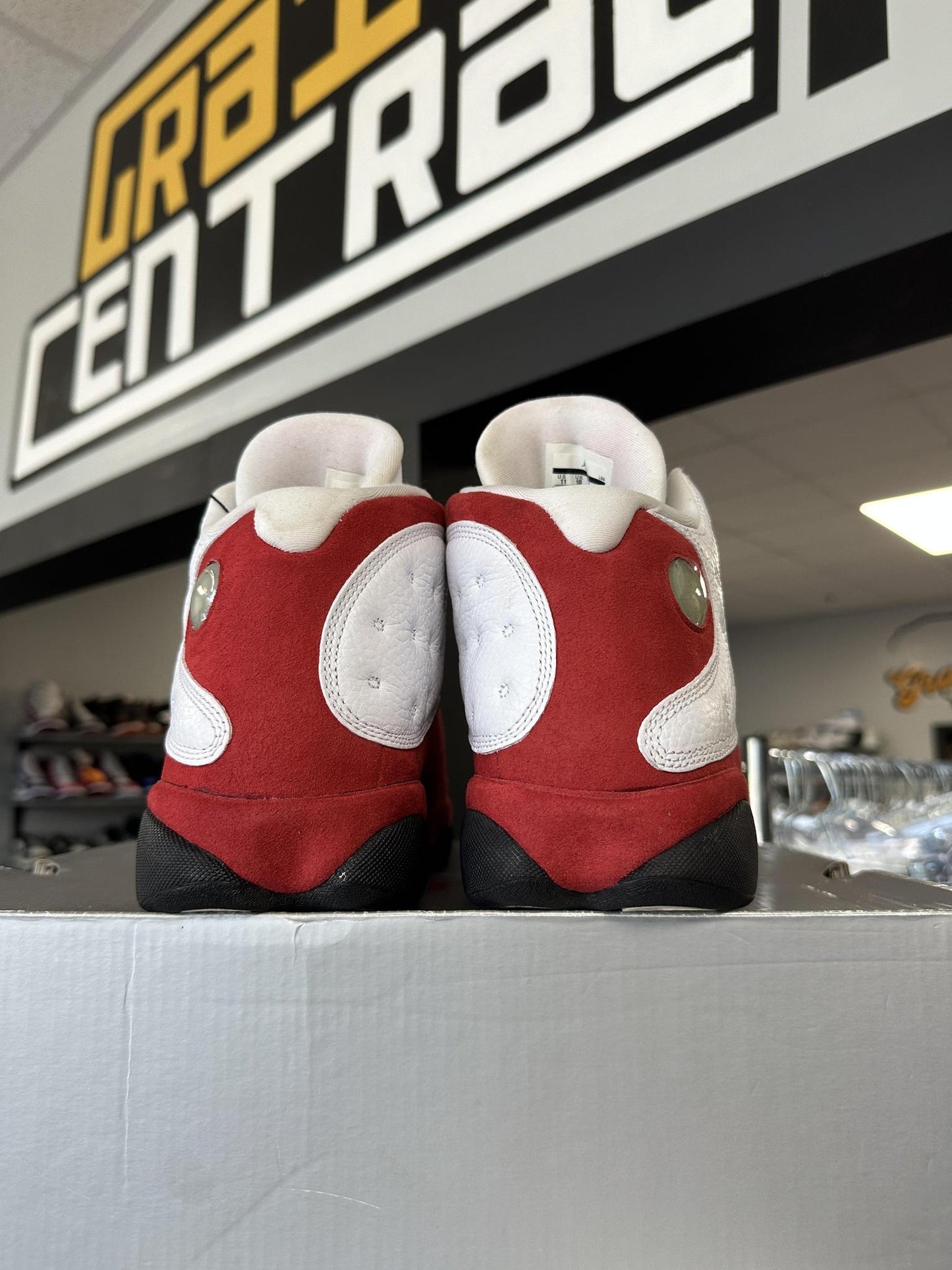 Jordan 13 "Chicago" Used Size 11