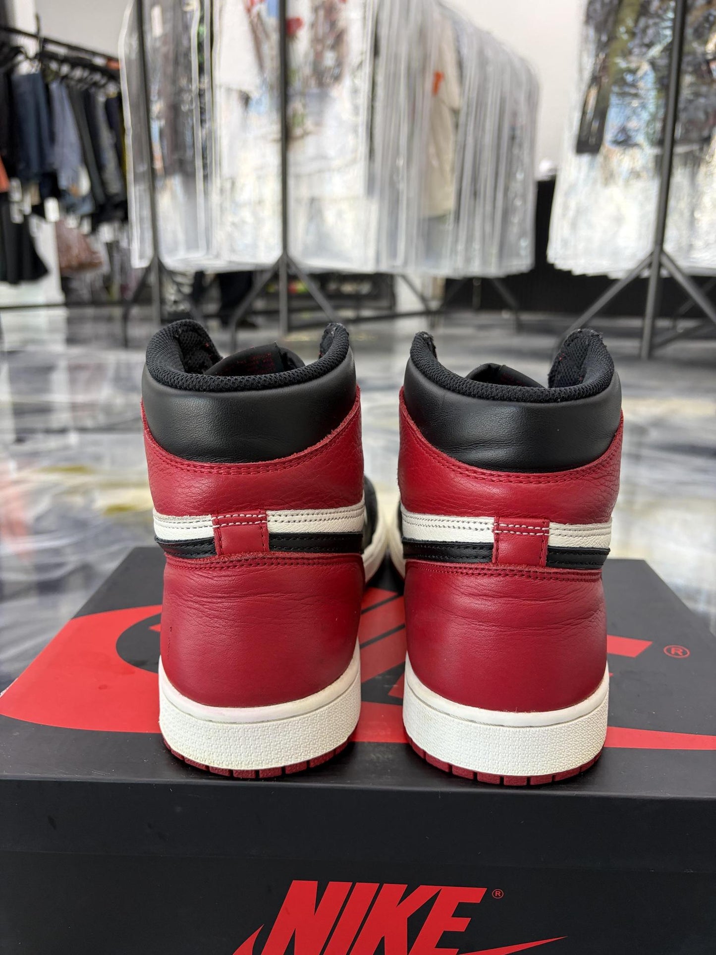 Jordan 1 "Bred Toe" Used Size 11.5