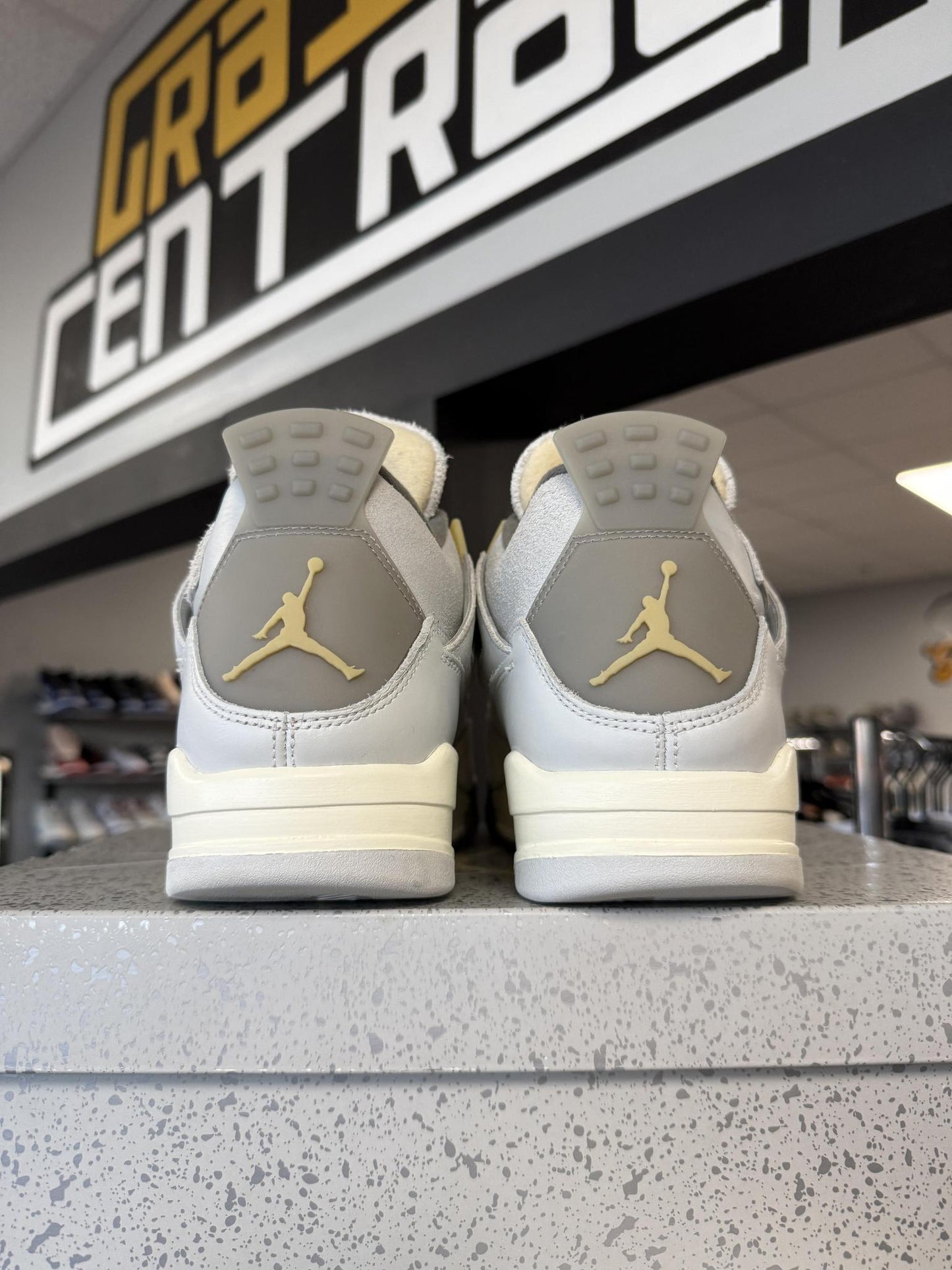 Jordan 4 "Craft" Used Size 12