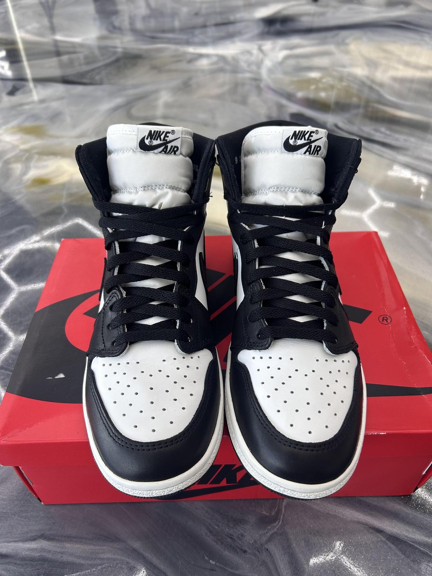 Jordan 1 85 "Black White" Used Size 9