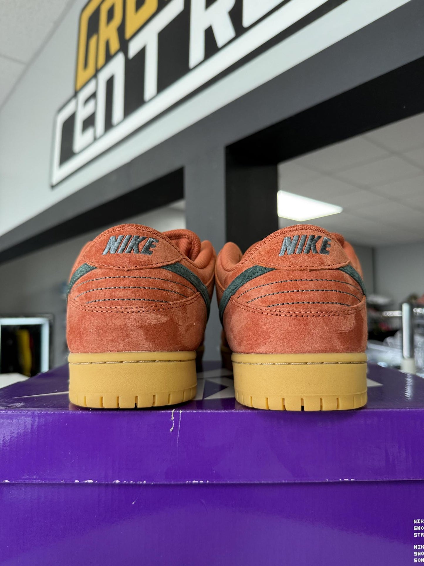 Nike SB Dunk Low "Burnt Sunrise" Used Size 13