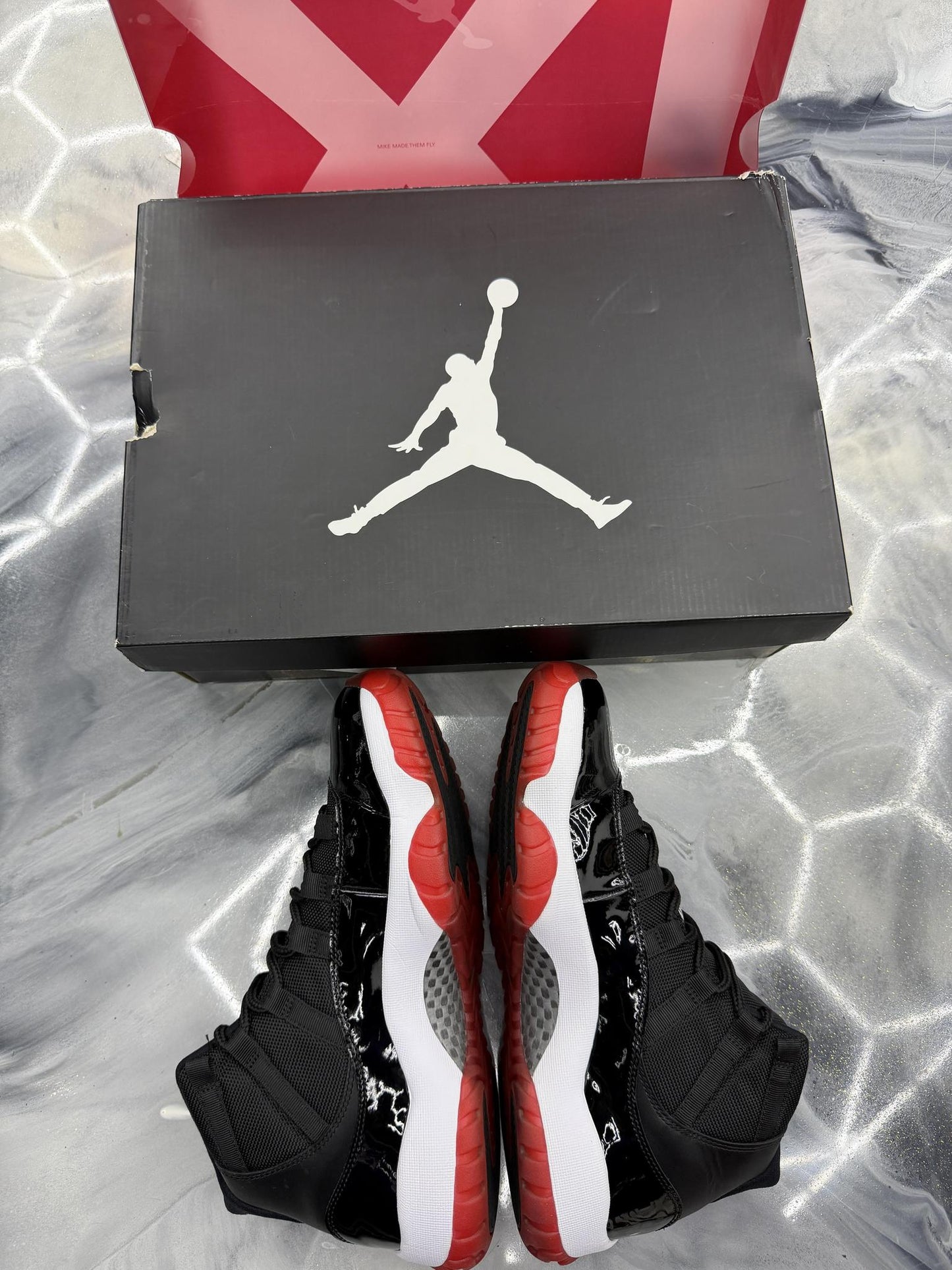 Jordan 11 "Bred" 2012 Used Size 9.5