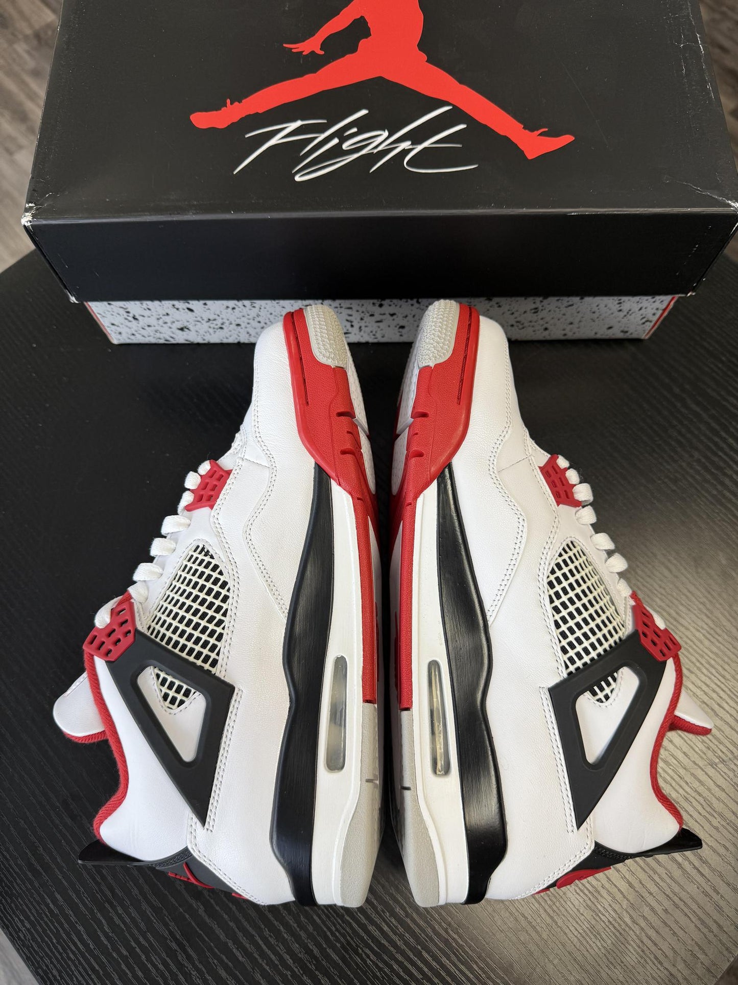 Jordan 4 "Fire Red" Used Size 10