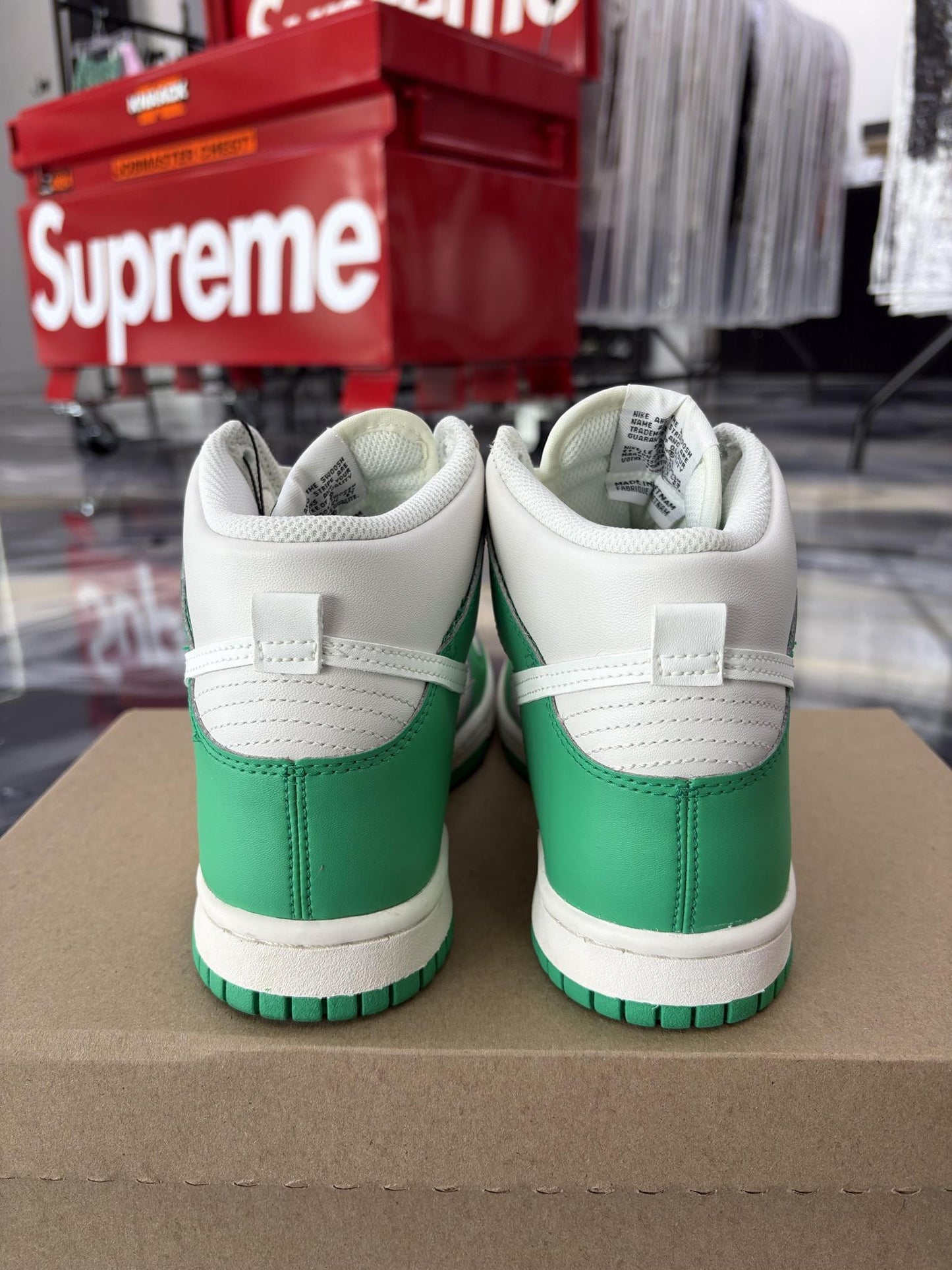 Nike Dunk High "Phantom Stadium Green" Used Size 5.5Y/7W