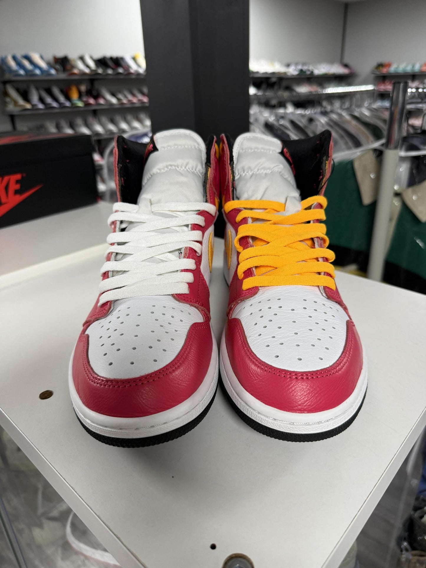 Jordan 1 "Light Fusion Red" Used Size 12