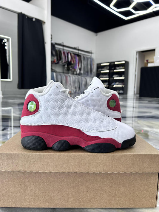 Jordan 13 "Cherry" Used Size 7Y/8.5W