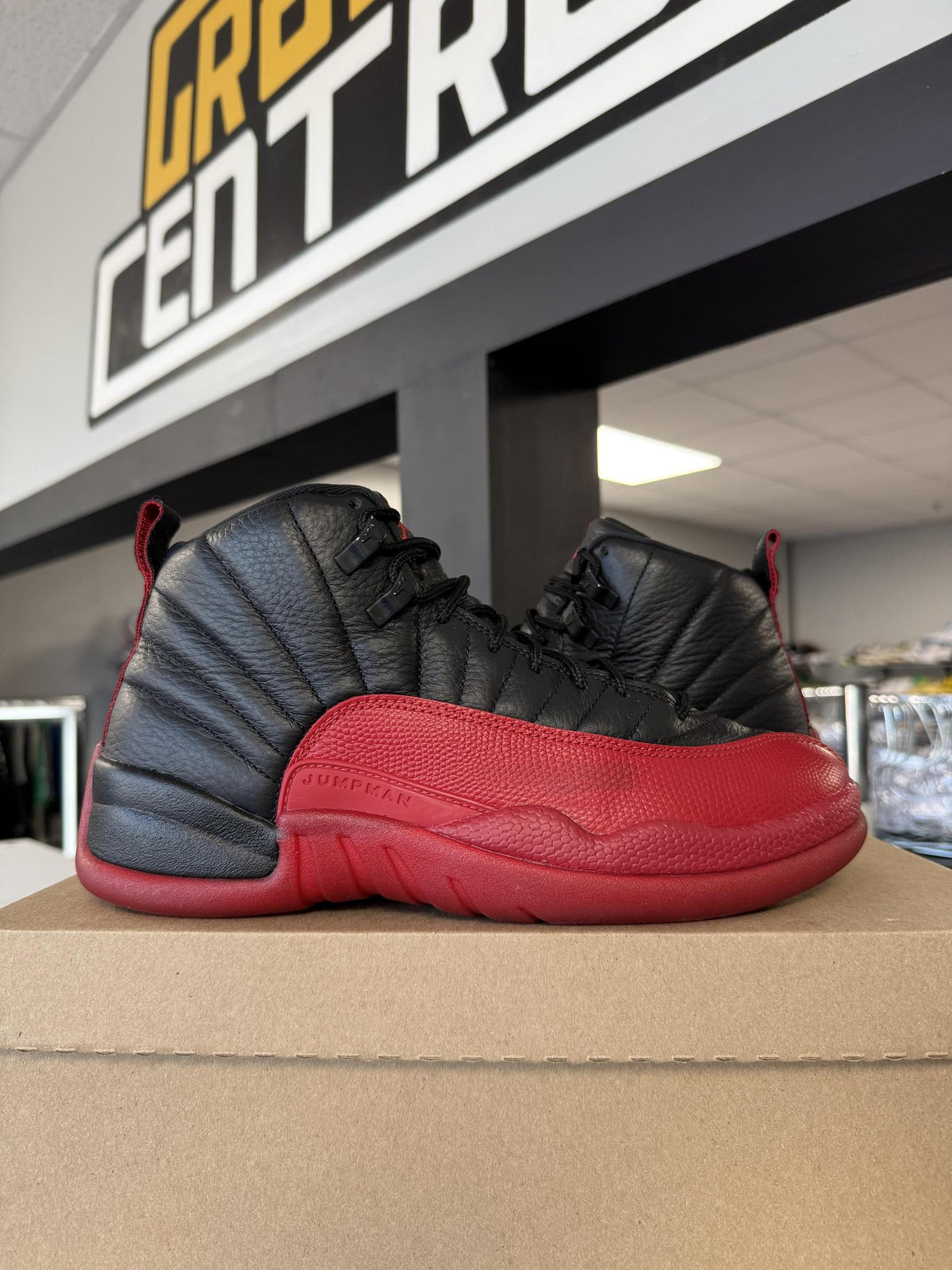 Jordan 12 "Flu Game" Used Size 8.5