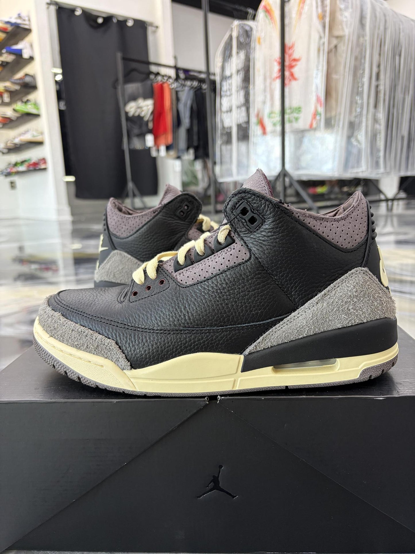 Jordan 3 A Ma Maniere "While You Were Sleeping" Used Size 9.5