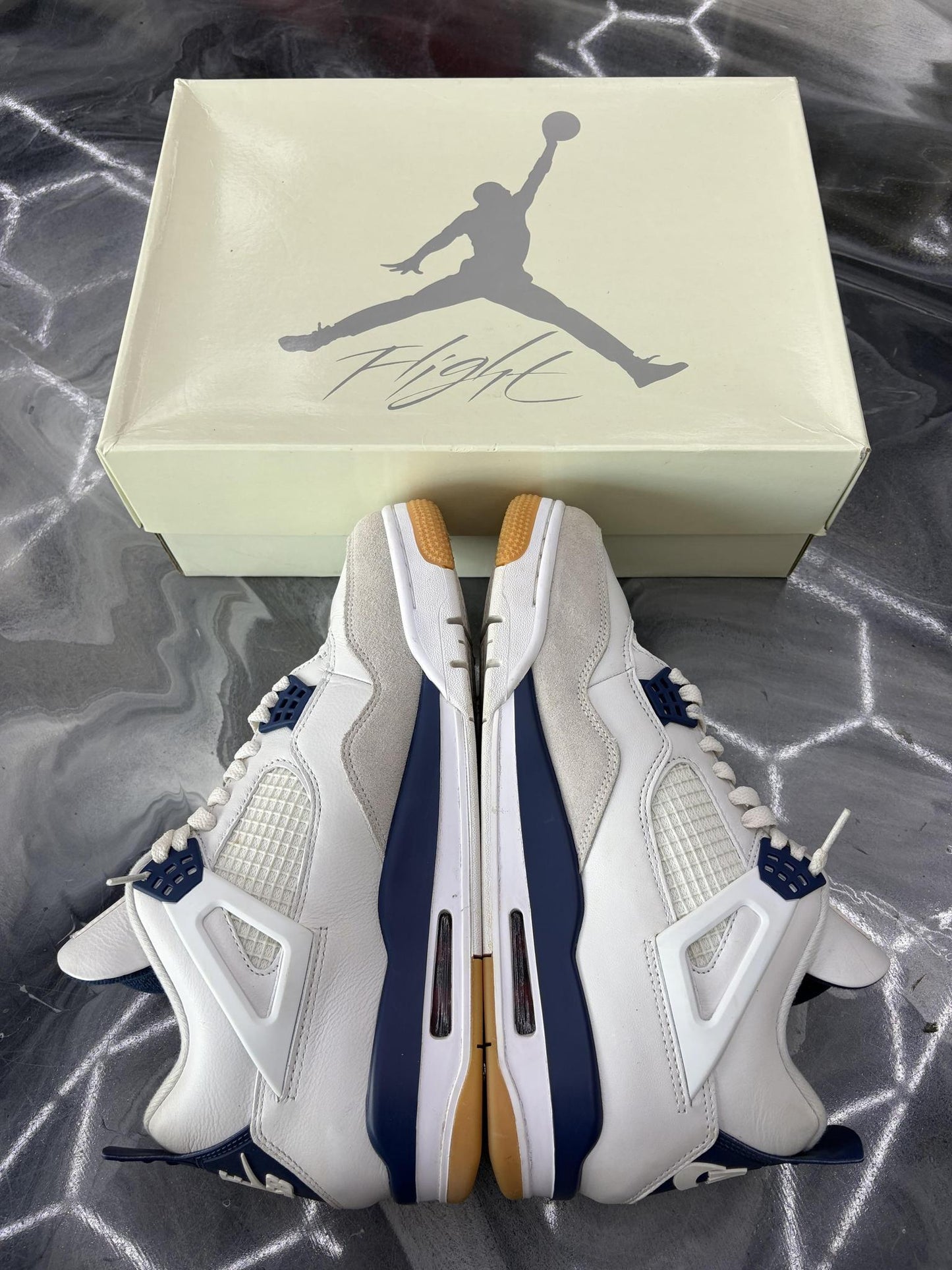 Jordan 4 SB "Navy" Used Size 11